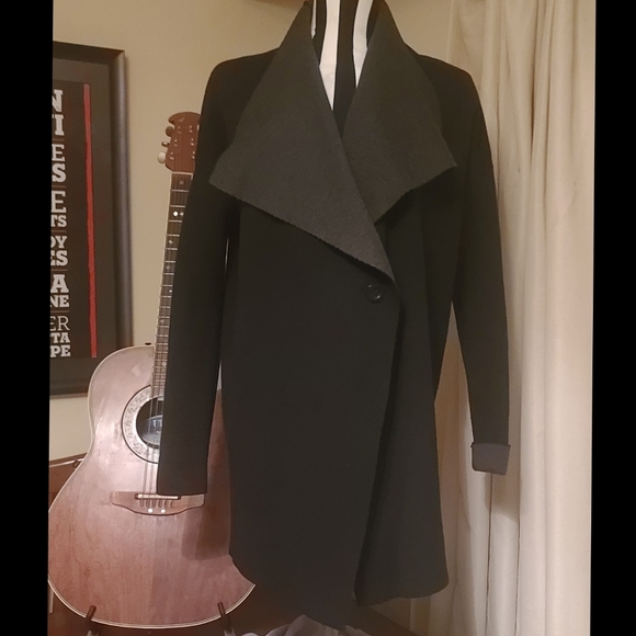 Catherine Malandrino Jackets & Blazers - C. Maladrino Wrap Coat